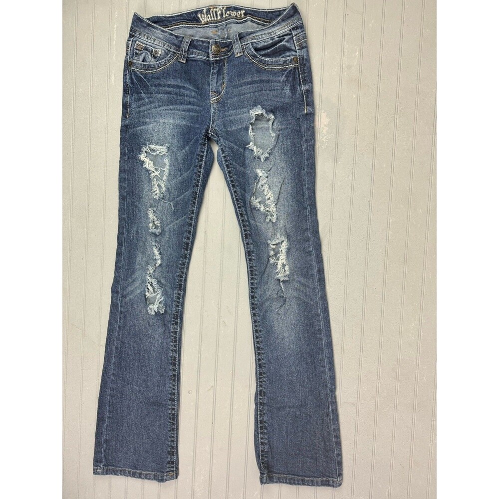 Wallflower Size 5 Womens Jeans Low Rise Distress Boot Cut Stretch Med Wash